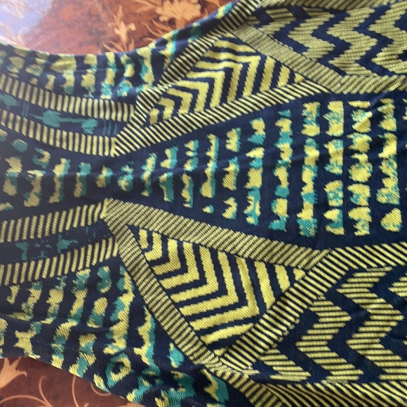 BCBG spring sweater dress fit n flare szM navy neon & teal - Picture 4 of 4